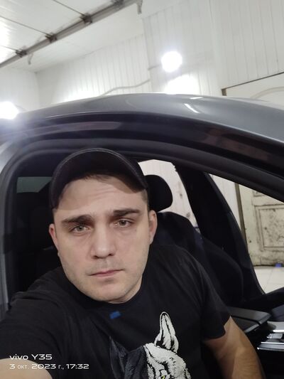  ,   Radik, 34 ,  