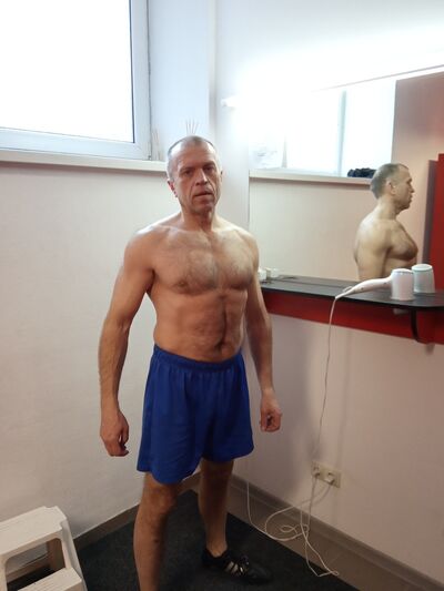  ,   Gintas, 55 ,   ,   , c 