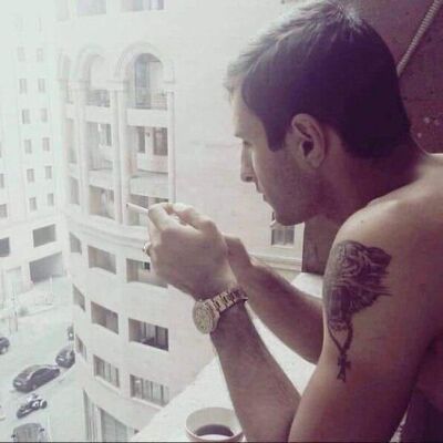  ,   Vako, 33 ,   ,   