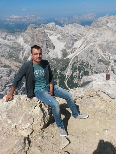  ,   Nikolai, 34 ,   