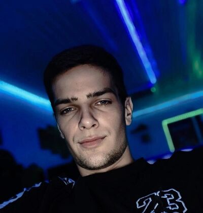  -,   , 25 ,  