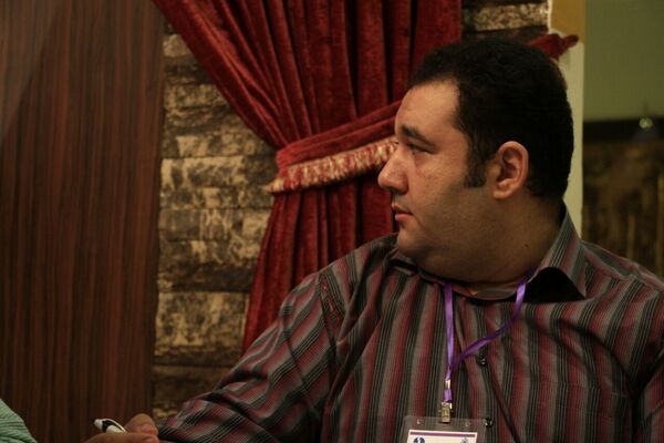  ,   Amir, 45 ,   ,   , c 