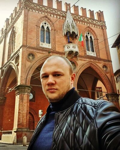  ,   Roman, 35 ,   ,   
