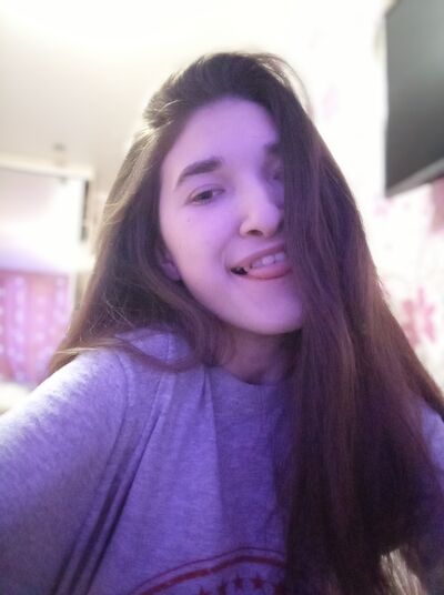  ,   Angelina, 21 ,   ,   