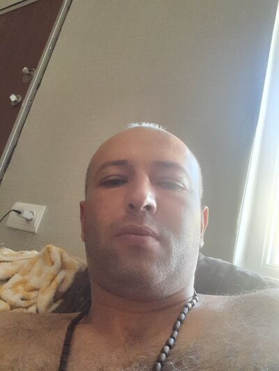  ,   Luka, 32 ,   ,   