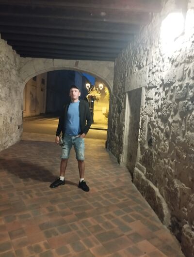  ,   Sasha, 35 ,     , c , 