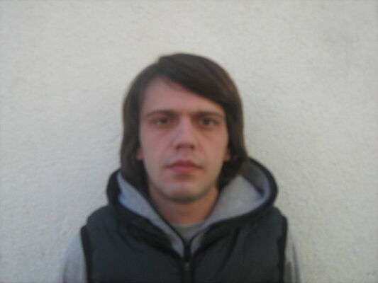  ,   Bako, 32 ,   ,   , c 