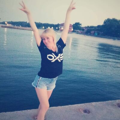  ,   Natali, 46 ,   ,   