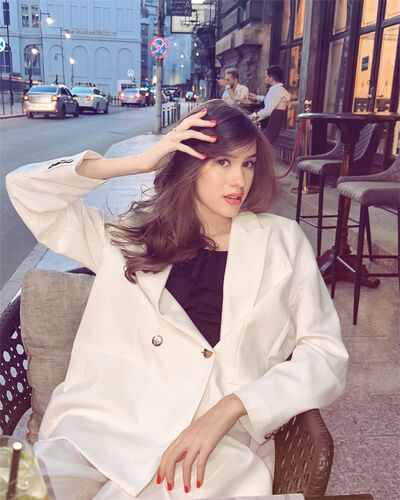  ,   Alinochka, 21 ,   ,   