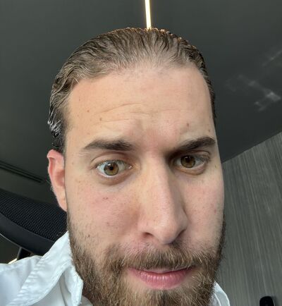  La Rambla,   Zachary, 38 ,   ,   