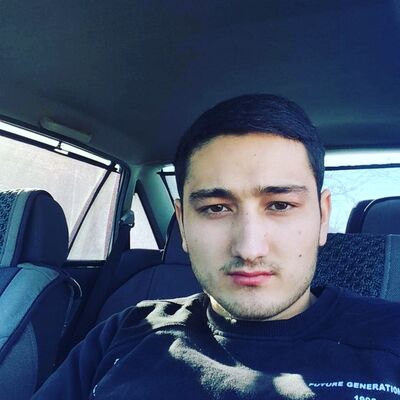  ,   Aziz, 28 ,   ,   