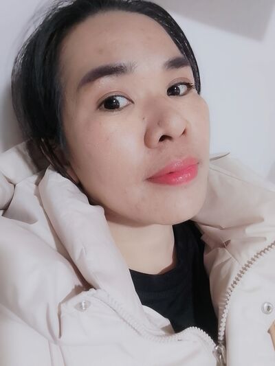  ,   Apinya, 41 ,   ,   