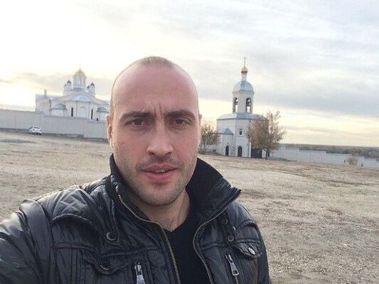  ,   Alex, 39 ,   ,   , c 