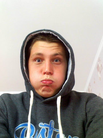  4330755  Tolik, 30 ,    
