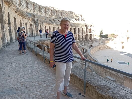  ,   Nadezda, 67 ,   ,   , c 