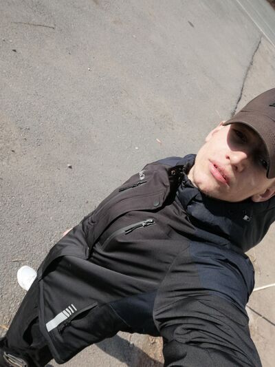  ,   Vladislav, 27 ,   ,   