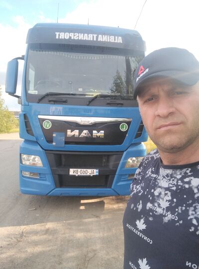  ,   Hamza, 45 ,   ,   