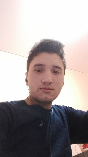  -,   Ali, 22 ,   ,   , c , 