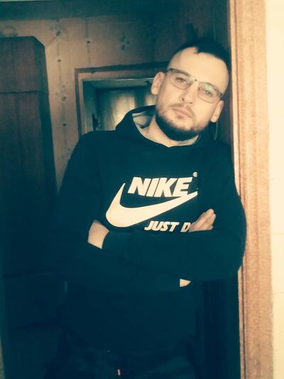  ,   Max Blanki, 40 ,   ,   , c 