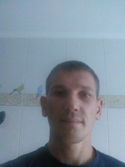  ,   Cahya, 34 ,  
