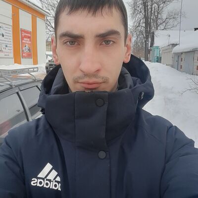   ,   Alex, 30 ,   ,   , c , 