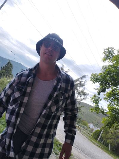  -,   Pavel, 36 ,   c 