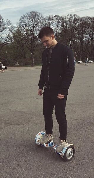  Praha,   BogdaN, 25 ,   ,   , c 