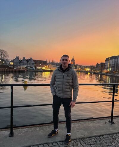  ,   Aleksandr, 35 ,   ,   , c 