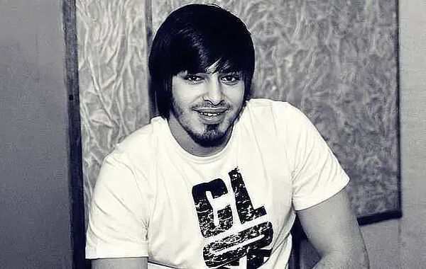  ,   Alik, 34 ,   ,   