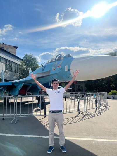  ,   Dastonbek, 25 ,   ,   