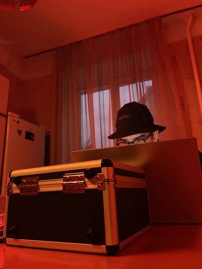  ,   , 23 ,   ,   