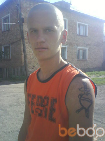  ,   Vladimir, 32 ,  