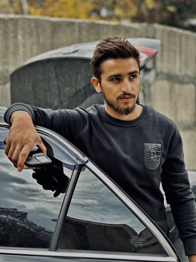  ,   Mohamad, 23 ,   ,   , c 
