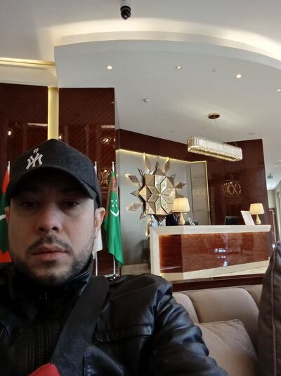  -,   Alex, 40 ,   ,   