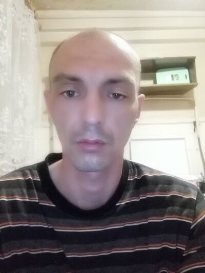  ,   Ivan, 37 ,   ,   , c , 