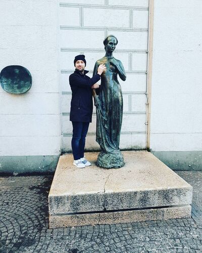  ,   Viktor, 34 ,   ,   , c 