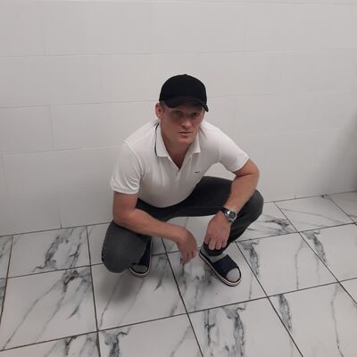  ,   Alan, 35 ,   ,   , c , 