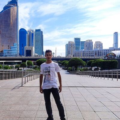 ,   Fariz, 22 ,   ,   