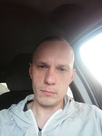  ,   Artem, 39 ,   ,   
