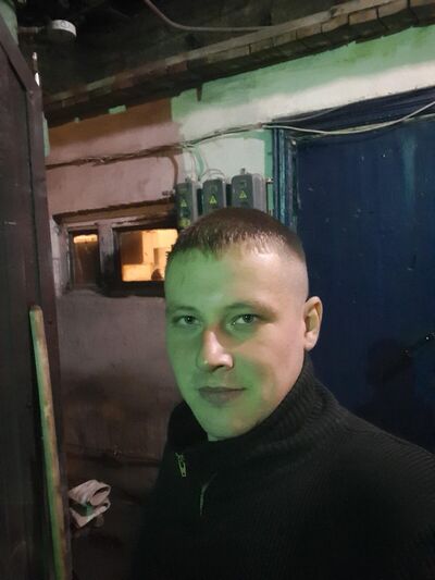  ,   Denis, 31 ,   ,   
