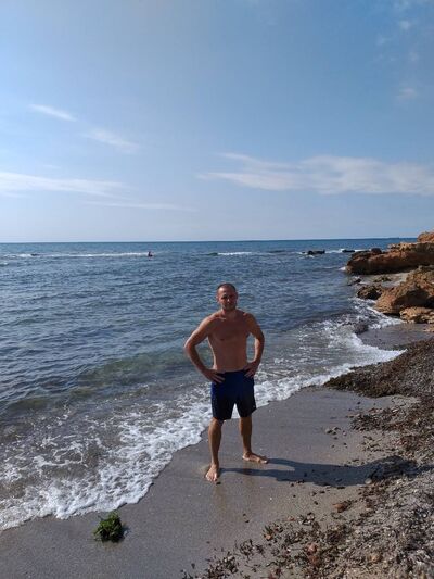  ,   Andrei, 41 ,   ,   , c 