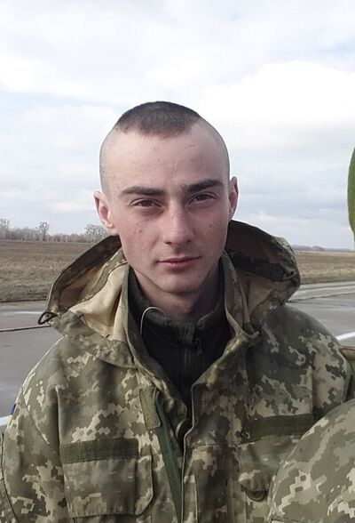 ,   Viktor, 30 ,   ,   , c 