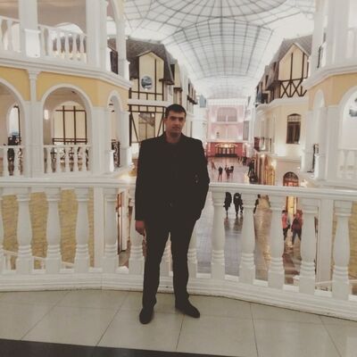  ,   Levon, 36 ,   ,   , c 