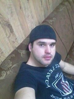  ,   Mikhail, 28 ,   ,   , c , 