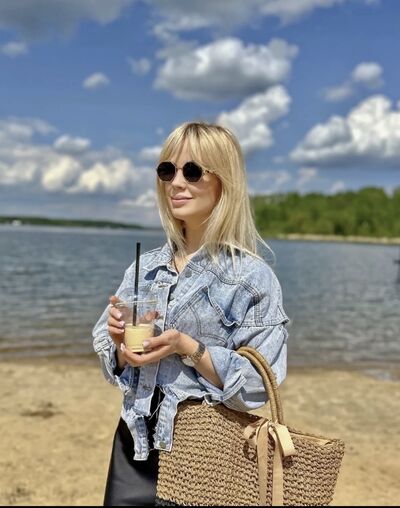  ,   Anastei, 37 ,   ,   