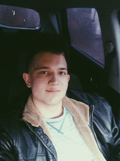  ,   Denis, 27 ,   ,   , c 