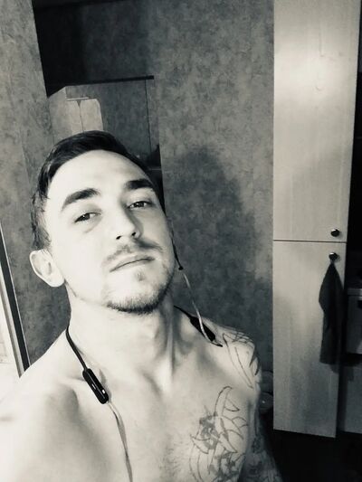  ,   Alexander, 29 ,     , c 