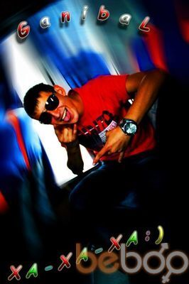  ,   Slavik, 32 ,   