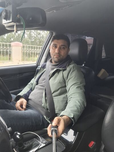  ,   Adam, 28 ,   ,   