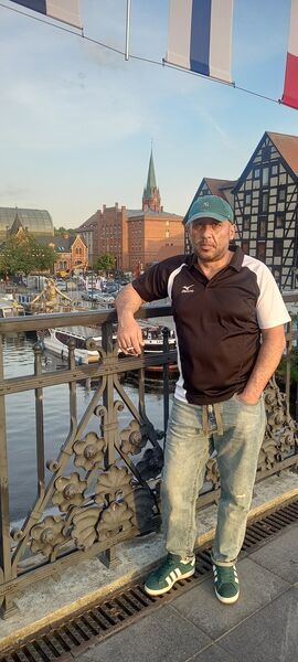  ,   David, 47 ,   ,   